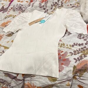 Chic Ivory Lace Puff Sleeve Blouse